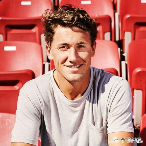 体育印尼大师赛：梁伟铿 王昶晋级男双决赛