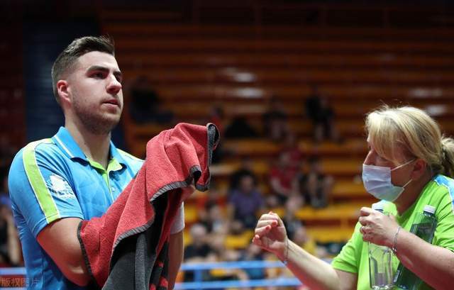 球队灵活运 球队灵活运